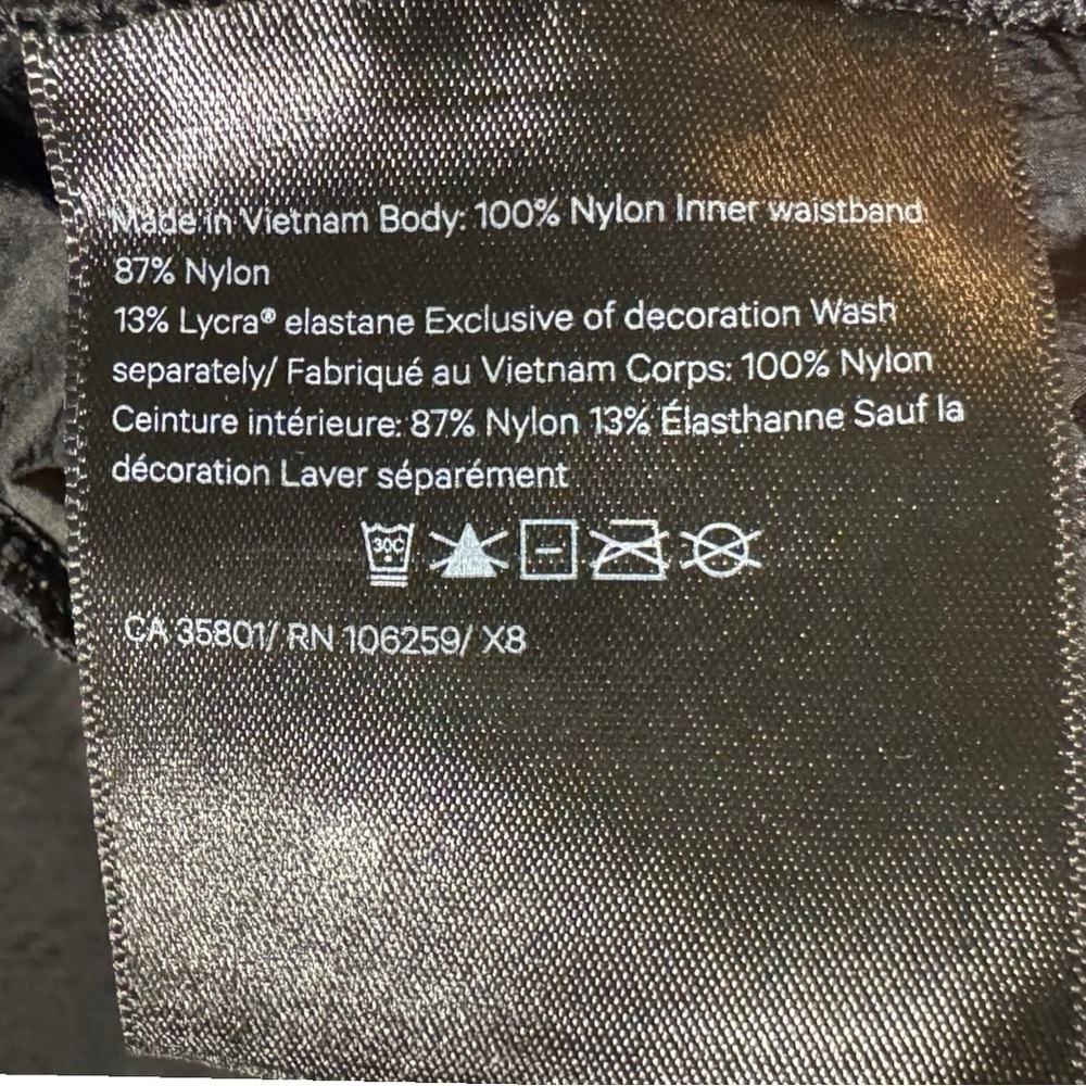 NWOT LULULEMON Step Out Black Packable High Rise 3" Shorts Size 12 - Picture 7 of 14